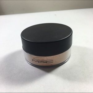 MAC Peach Pro Setting Powder