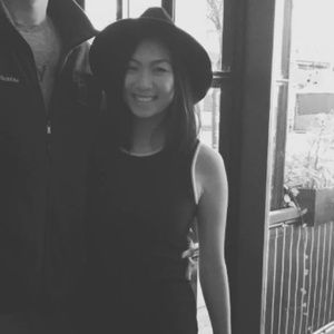 Meet your Posher, Angeline