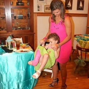 Meet your Posher, Ashley