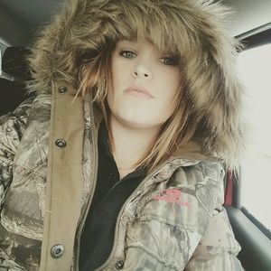 Meet your Posher, Bridgett