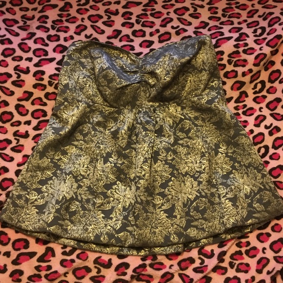 Christmas strapless top