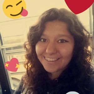 Meet your Posher, Vanessa