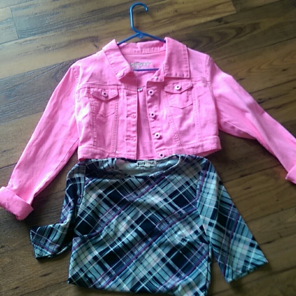 Jean jacket and crop top