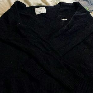 Navy blue longsleve Abercrombie and Fitch