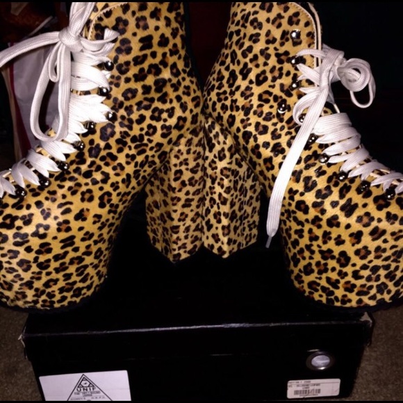 UNIF HELLBOUND PLATFORM SHOES - Picture 3 of 4