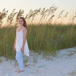 Meet your Posher, Elizabeth