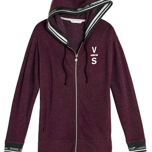 Does anyone have these in a large or xl? - Picture 3 of 3