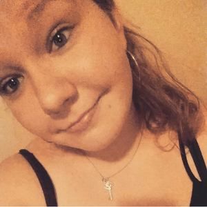 Meet your Posher, Vicky