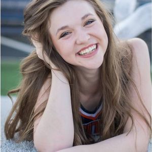 Meet your Posher, Abbey