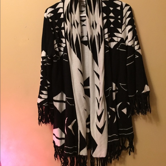 Forever 21 sweater with fringe