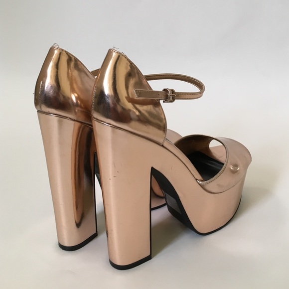 Forever 21 Shiny Platform Heels - Picture 3 of 4