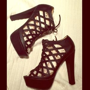 🌟Chic lace up heels🌟