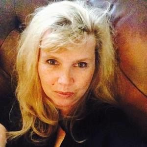 Meet your Posher, Sabine