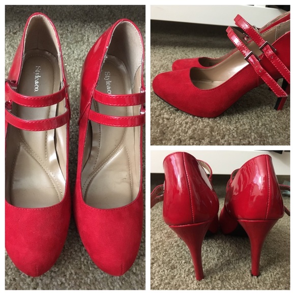 Red high heels. NBW