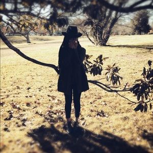 Meet your Posher, Kiana