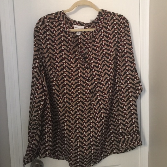 Versatile top, great for almost any occasion!