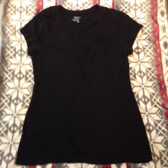 Old Navy V-neck💋