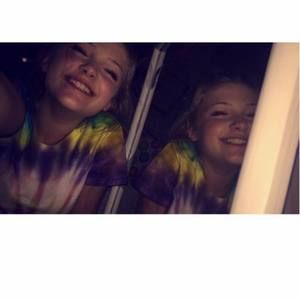 Meet your Posher, Bella