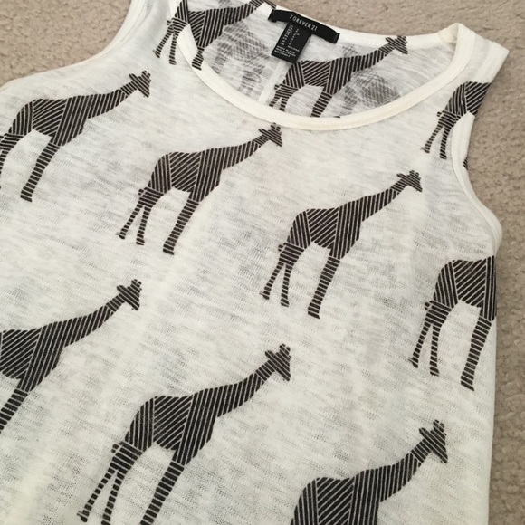Forever 21 giraffe tank top