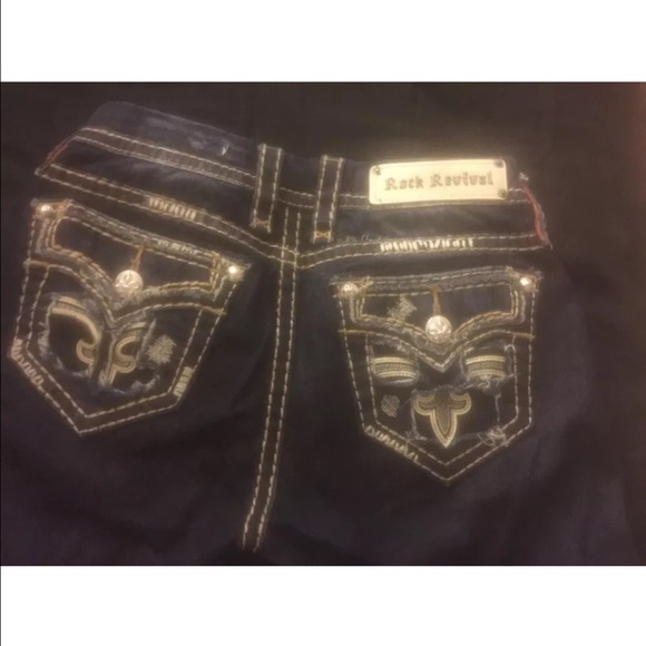 Women Rock Revival Jeans Size 27