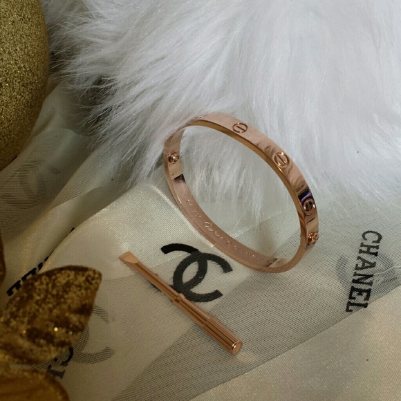 Jewelry - 7"(16cm) rose gold love bracelet