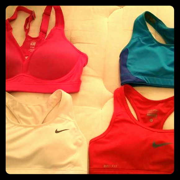 Bundle of 4 workout bra