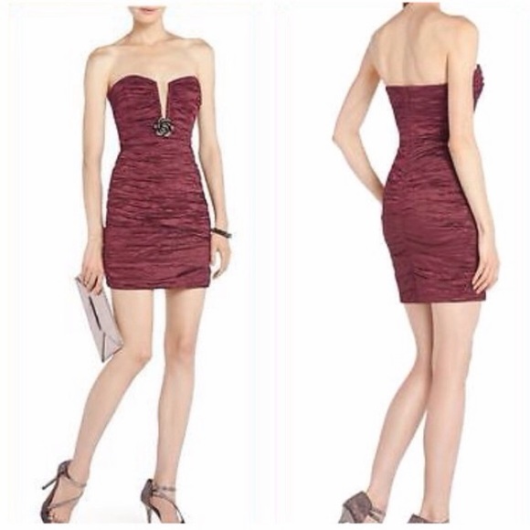 🔥BCBGmaxazria Red deep-V Dress - Picture 3 of 4