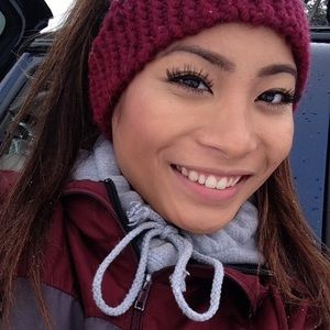 Meet your Posher, Janessah