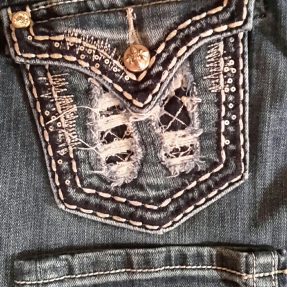 Miss Me Jeans - Picture 2 of 4