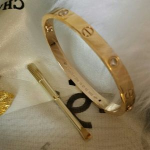 7"(16cm) yellow gold with stones love bracelet