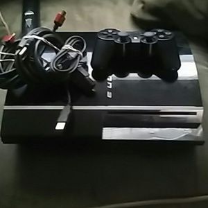 Playstation 3 - Comes With Everything Pictured.