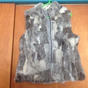 Fur vest