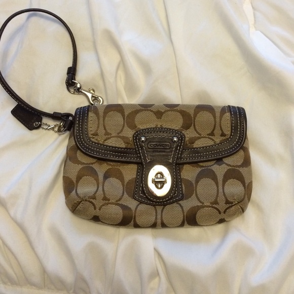 Brand New! COACH wristlet