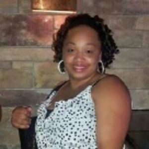 Meet your Posher, Lakeisha