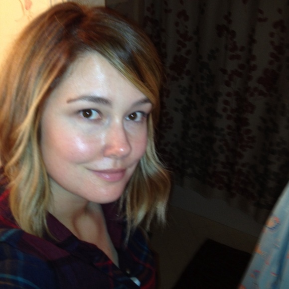 Meet your Posher, Jeri - Picture 2 of 2