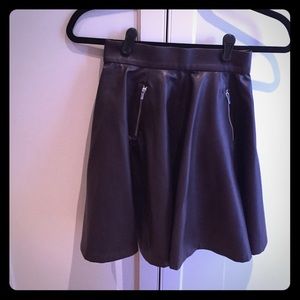 H& M faux leather skirt - skater style