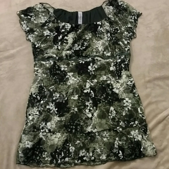 Flirty blouse!