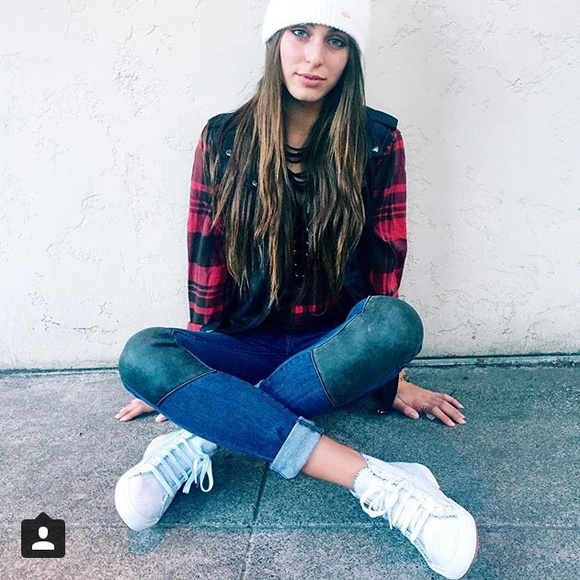 LF Vintage Lace up Flannel - Picture 2 of 4