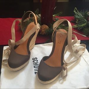 Lace up shoes and coach shoes