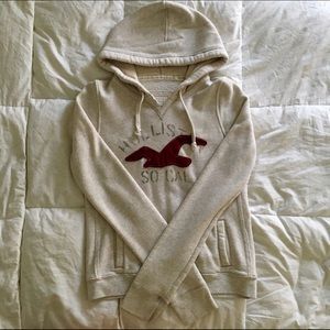 Used. Hollister Hoodie Sz L