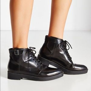 Urbanoutfitters booties