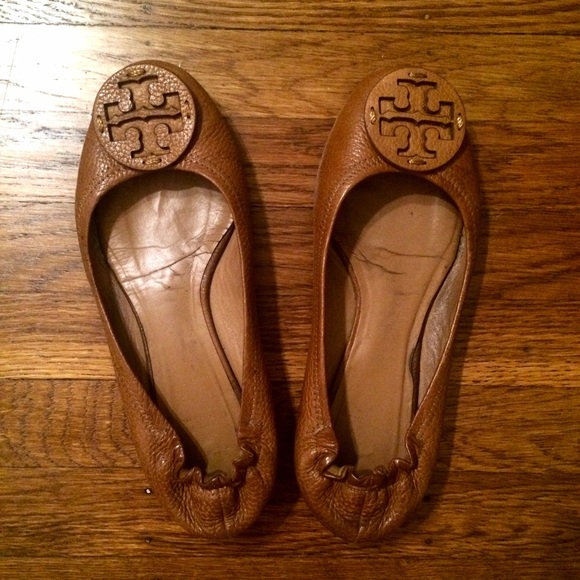 Tory Burch brown Reva flats