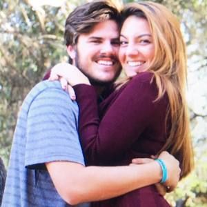 Meet your Posher, Savinalucia