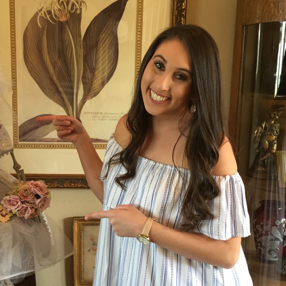 Meet your Posher, Corie