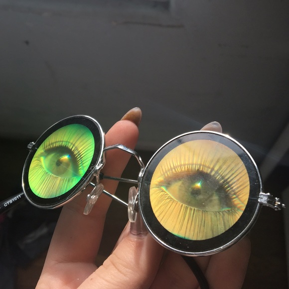Eye Hologram Glasses