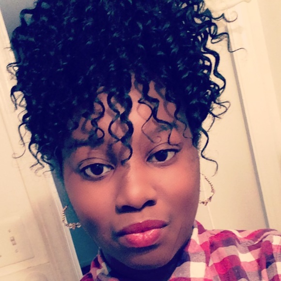 Meet your Posher, Jeretta - Picture 1 of 1