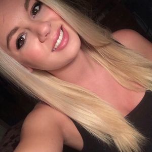 Meet your Posher, Malory