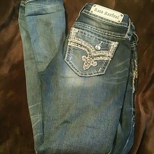 Rock revival skinny jeans