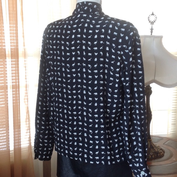 Doncaster black with animal print silk top - Picture 3 of 4