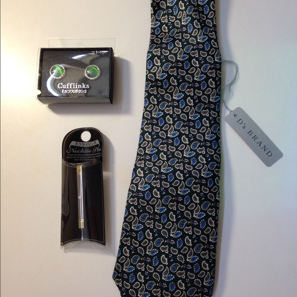 D's Brand Tie, Necktie Pin and Cufflinks Gift Set - Picture 1 of 2
